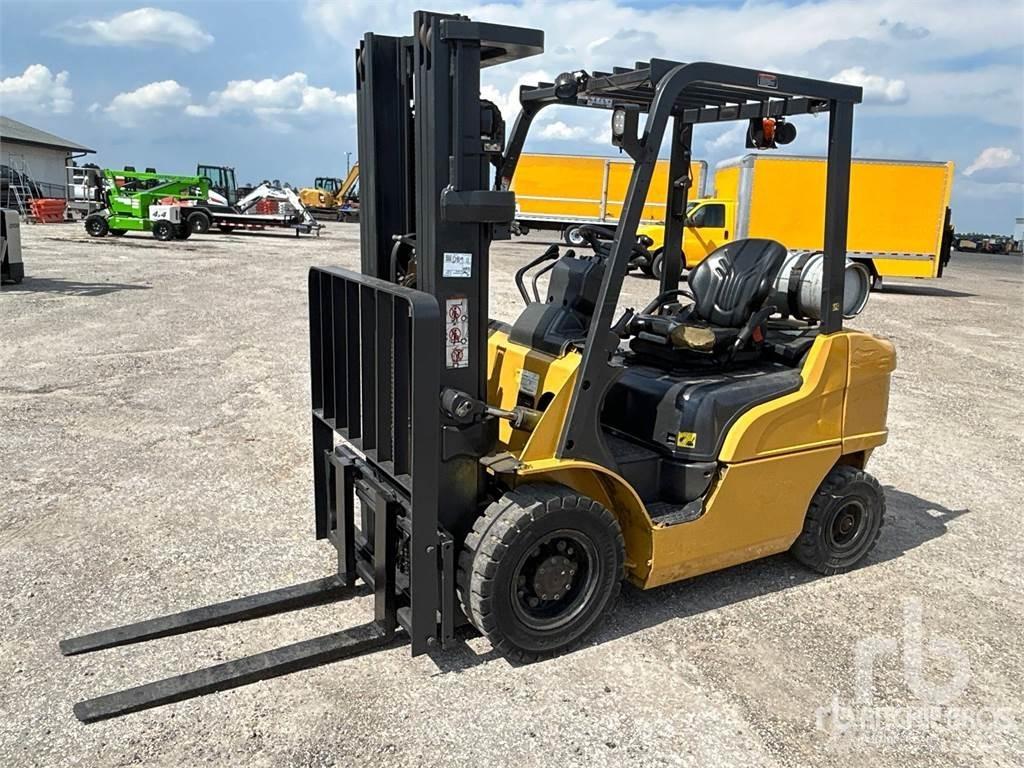 CAT GP25N Empilhadores Diesel