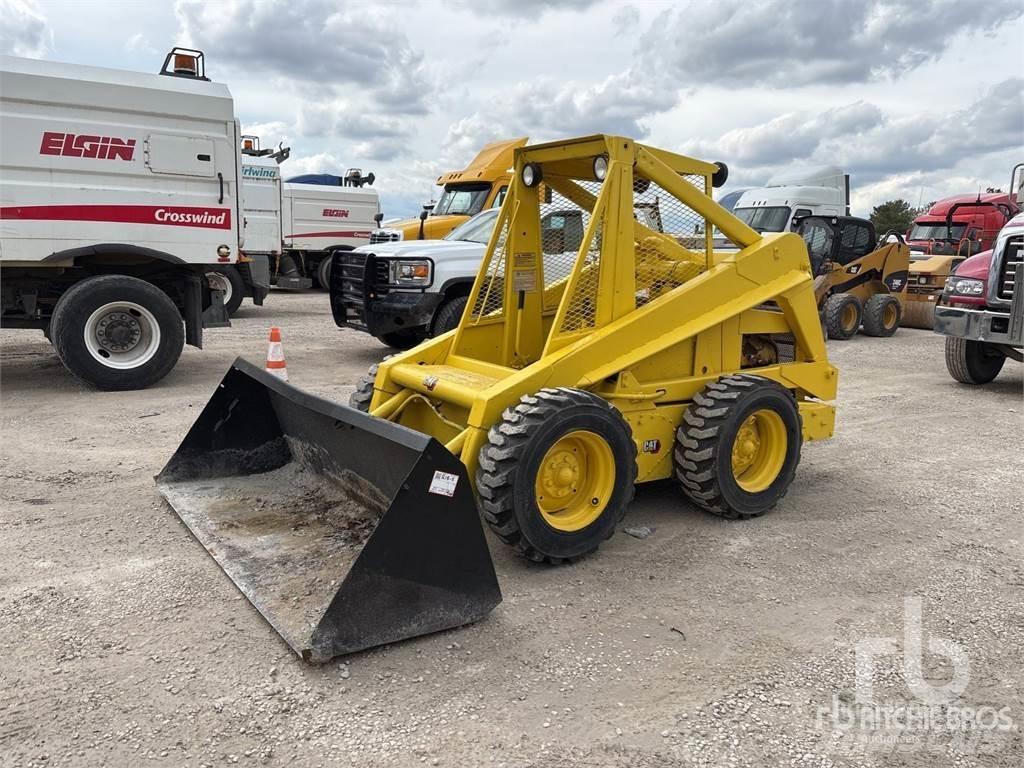 CAT L35 Carregadoras de direcção deslizante