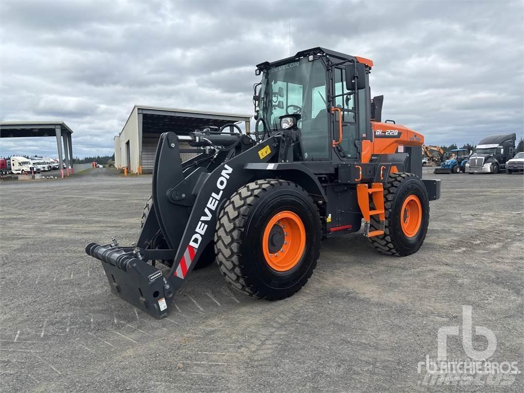 Develon DL220-7 Pás carregadoras de rodas