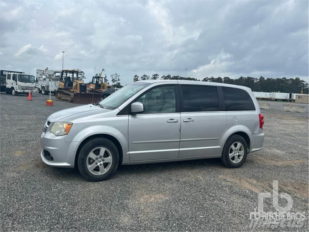 Dodge CARAVAN Carrinhas de caixa fechada