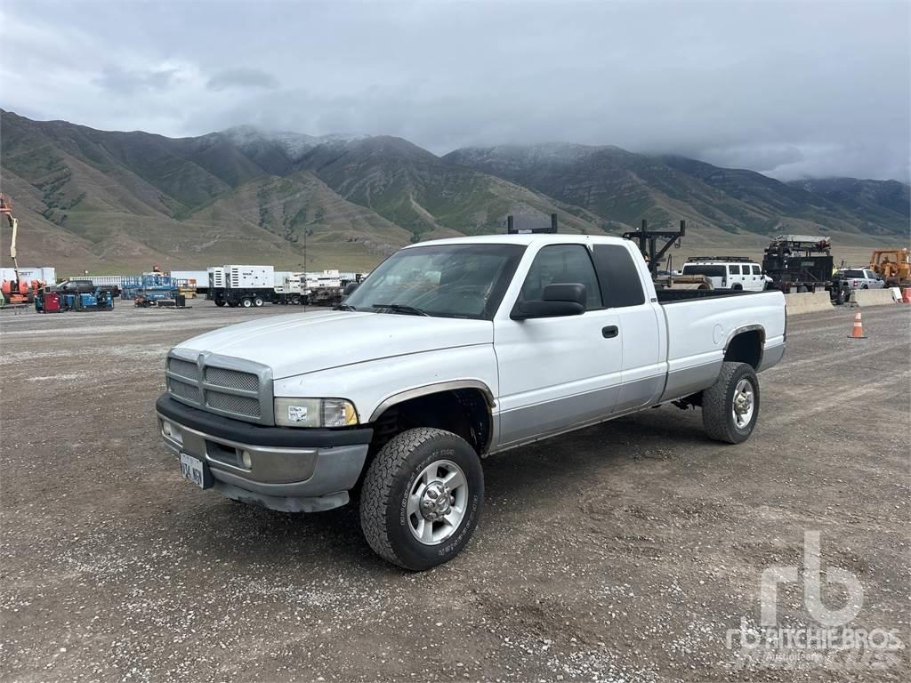 Dodge RAM 2500 Pick up de caixa aberta