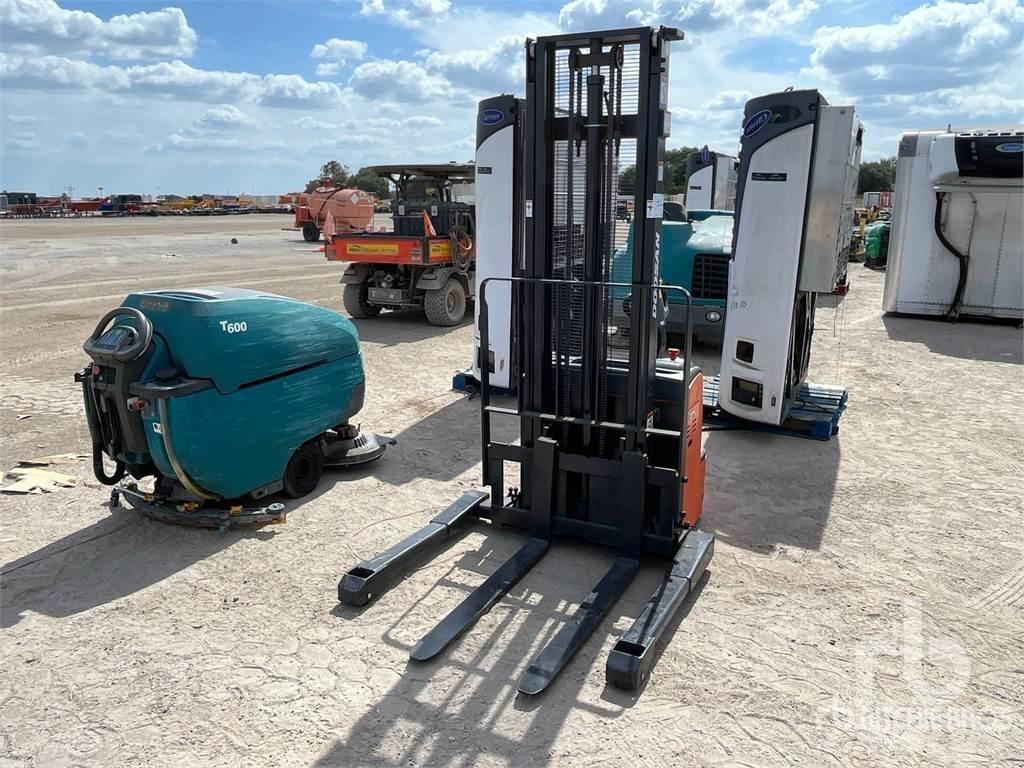 Doosan BWS17S-7 Empilhadores eléctricos