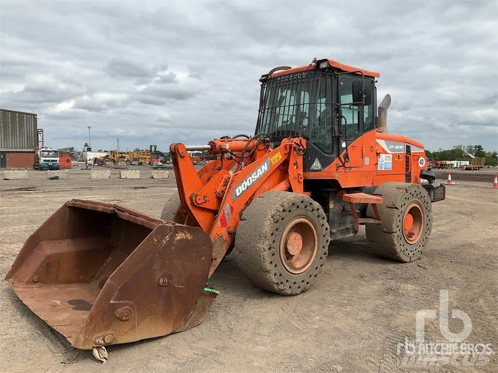 Doosan DL200-5 Pás carregadoras de rodas