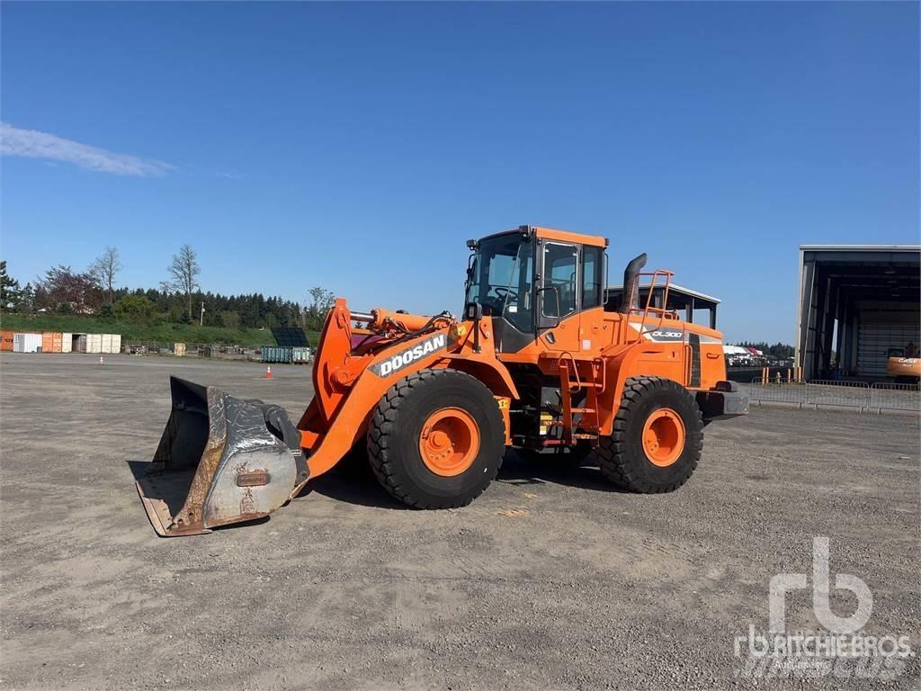 Doosan DL300-5 Pás carregadoras de rodas
