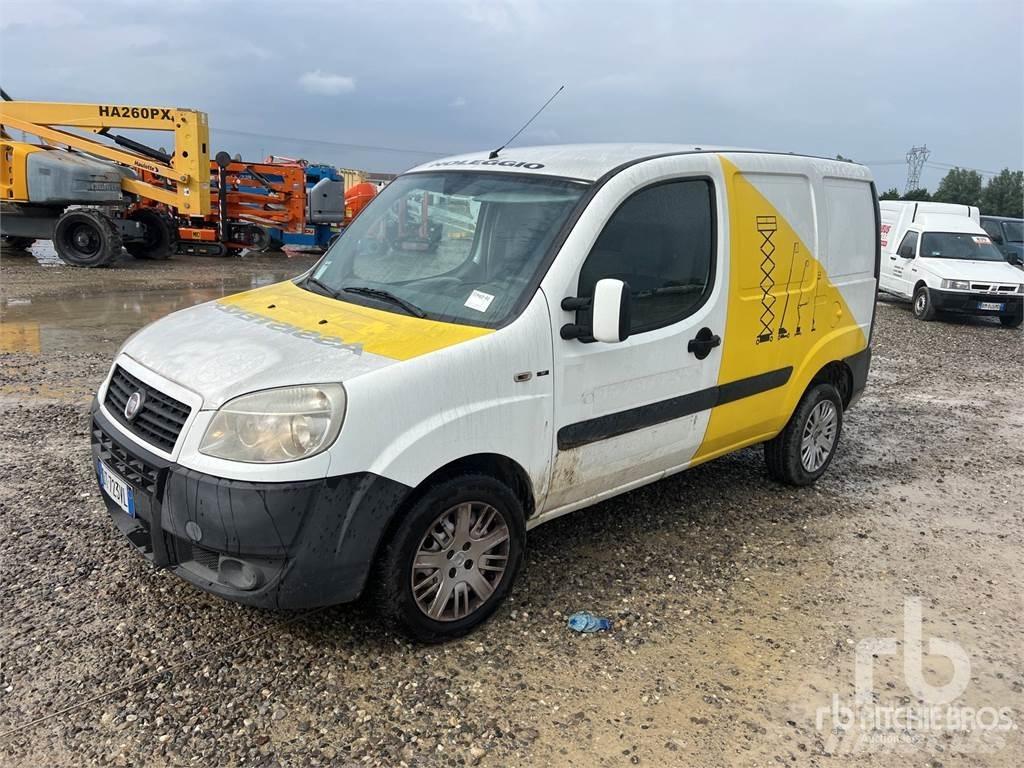 Fiat DOBLO Carrinhas de caixa fechada