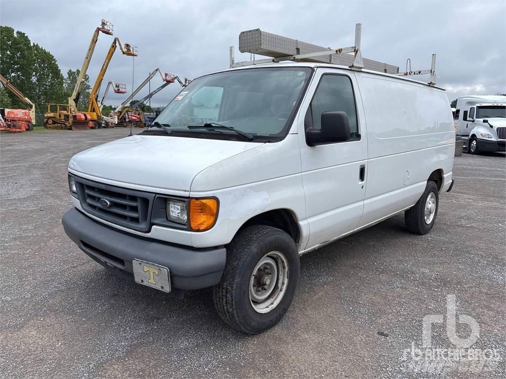 Ford E-250 Camiões caixa temperatura controlada