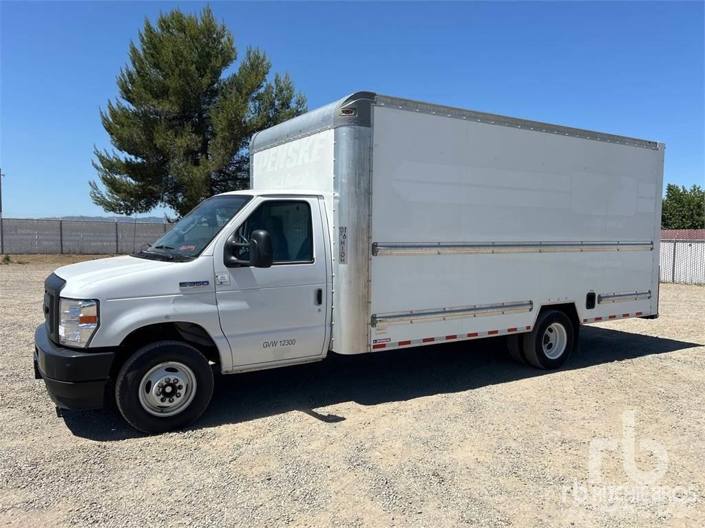 Ford E-350 Carrinhas de caixa fechada
