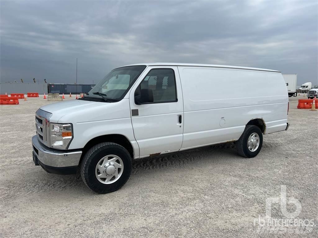 Ford E250 Camiões caixa temperatura controlada