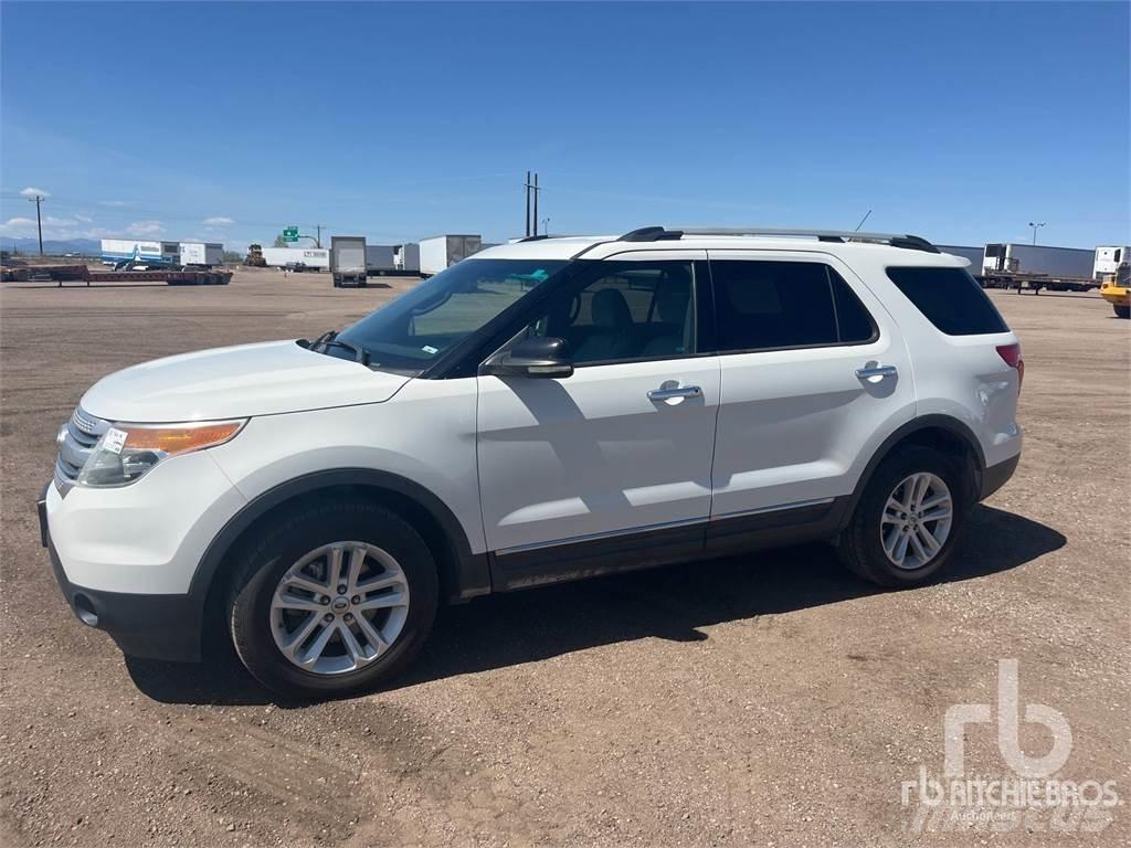 Ford EXPLORER Pick up de caixa aberta