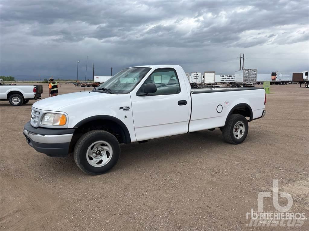 Ford F-150 Pick up de caixa aberta
