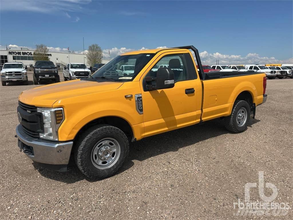 Ford F-250 Pick up de caixa aberta
