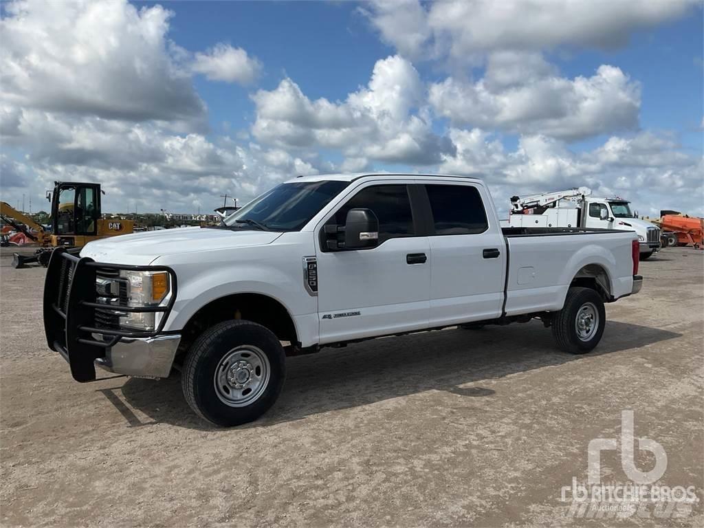 Ford F-250 Pick up de caixa aberta