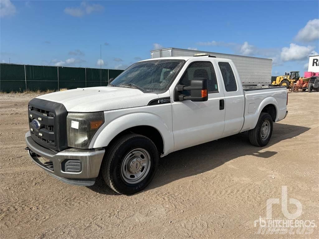 Ford F-250 Pick up de caixa aberta