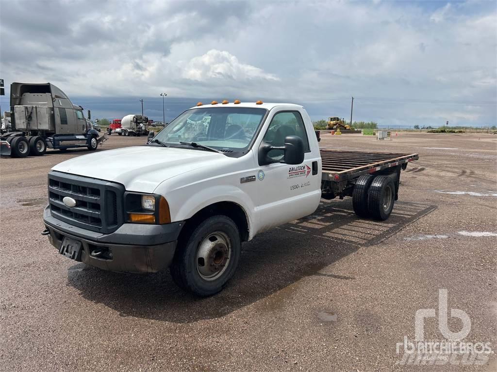 Ford F-350 Camiões estrado/caixa aberta