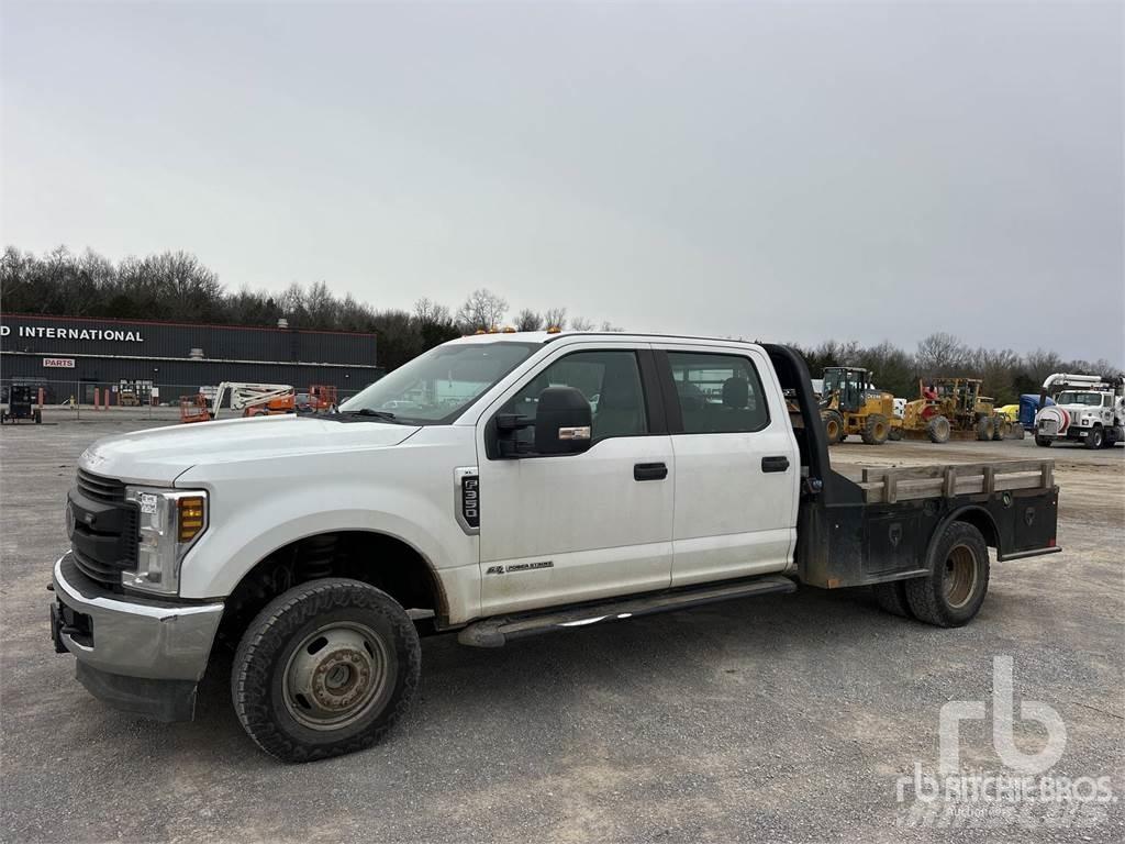 Ford F-350 Camiões estrado/caixa aberta