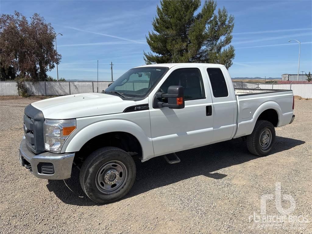 Ford F-350 Pick up de caixa aberta