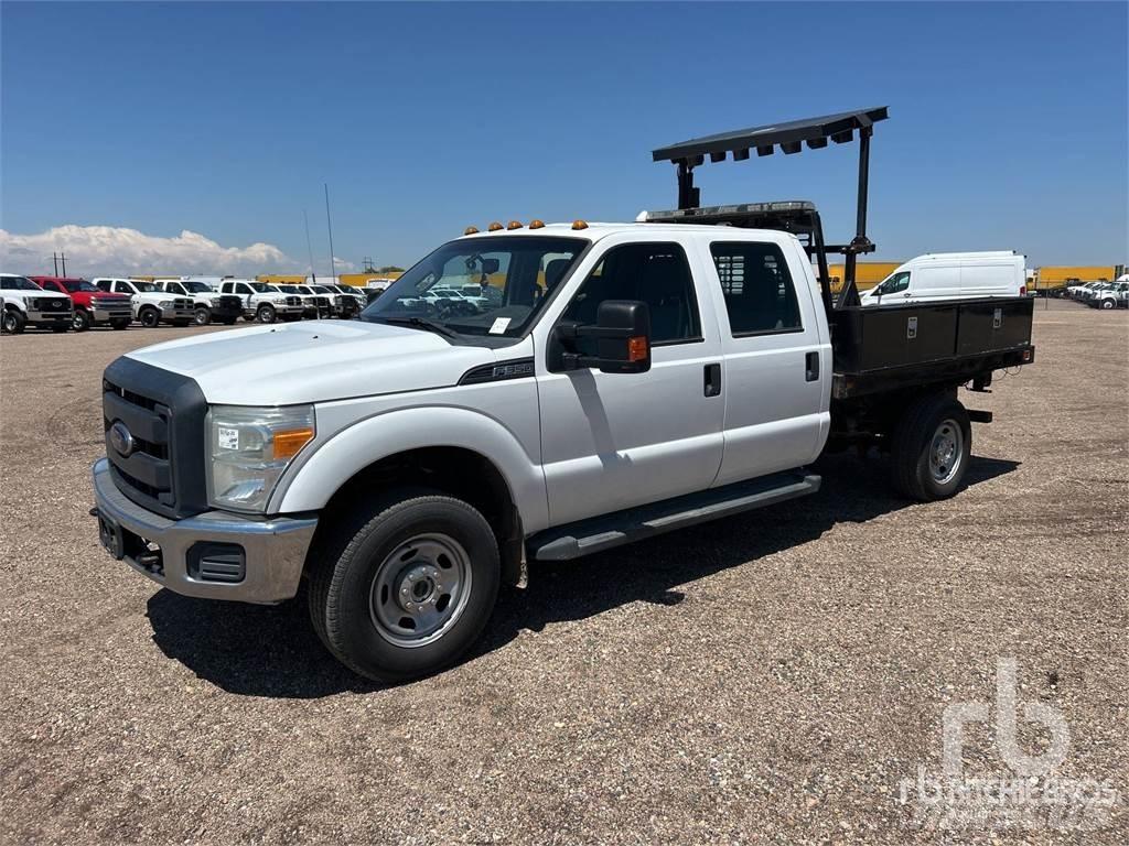 Ford F-350 Camiões estrado/caixa aberta