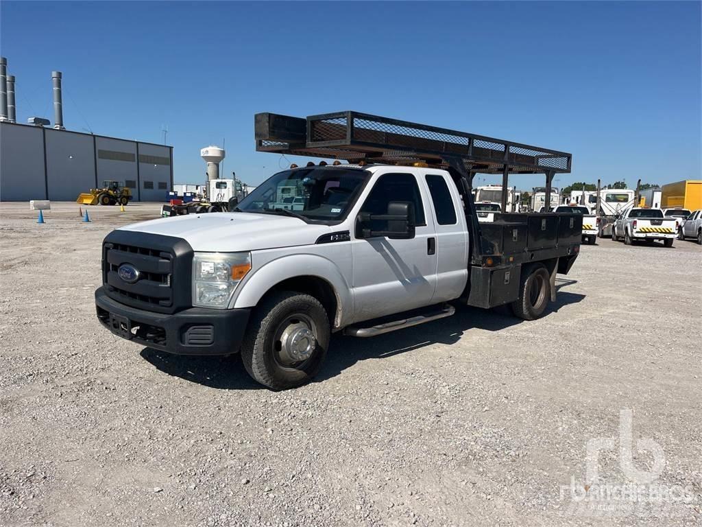 Ford F-350 Camiões estrado/caixa aberta