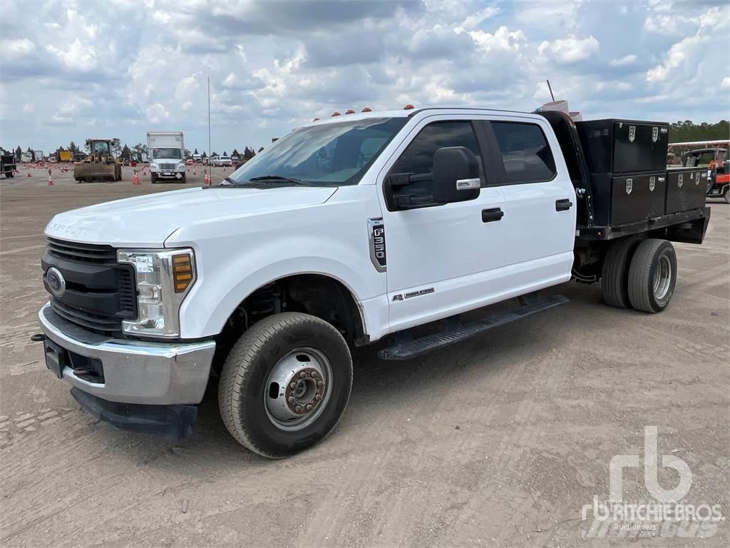 Ford F-350 Camiões estrado/caixa aberta