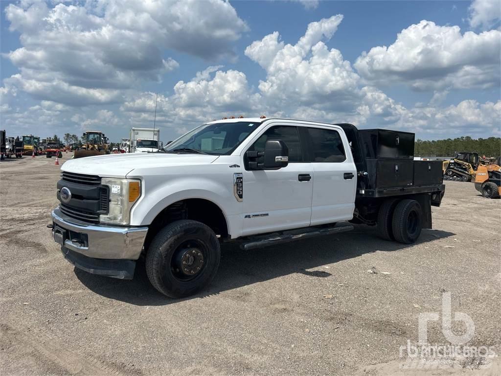 Ford F-350 Camiões estrado/caixa aberta