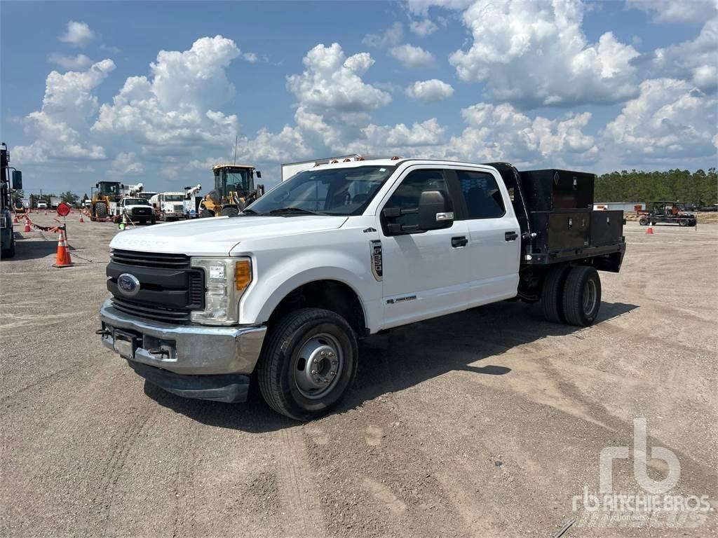Ford F-350 Camiões estrado/caixa aberta