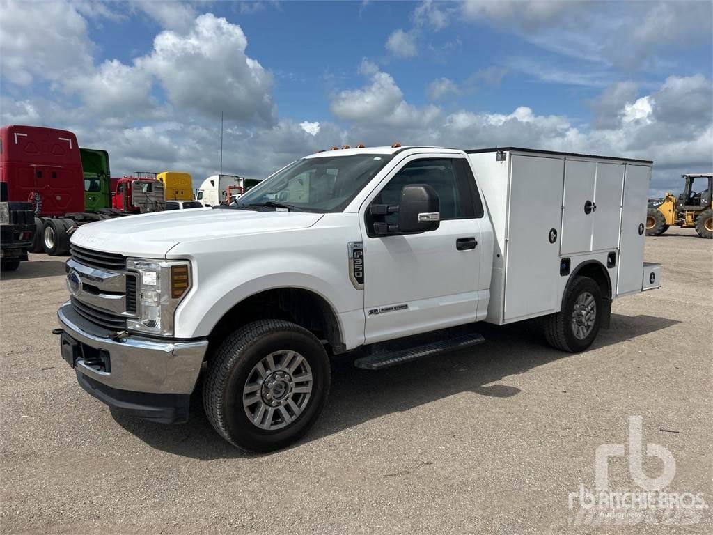 Ford F-350 Camiões Municipais / Uso Geral