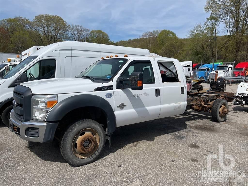 Ford F-450 Camiões de chassis e cabine