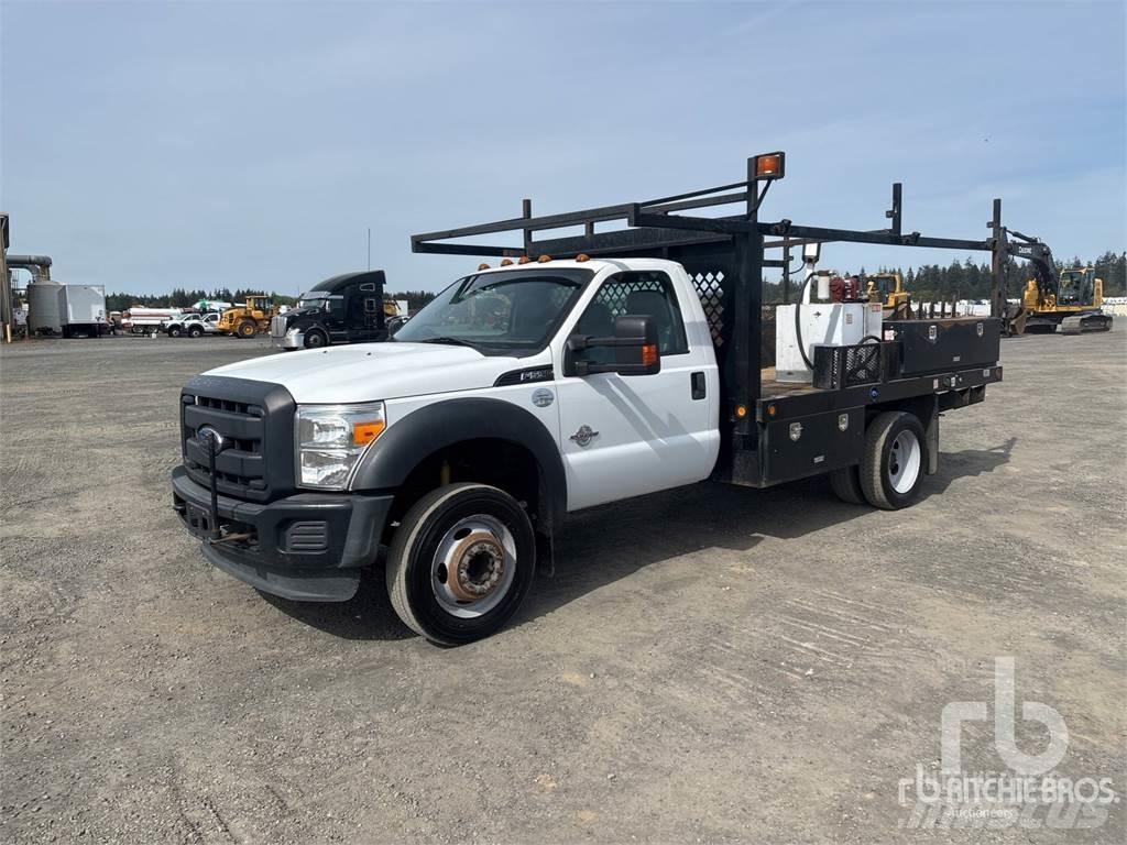 Ford F-550 Camiões estrado/caixa aberta