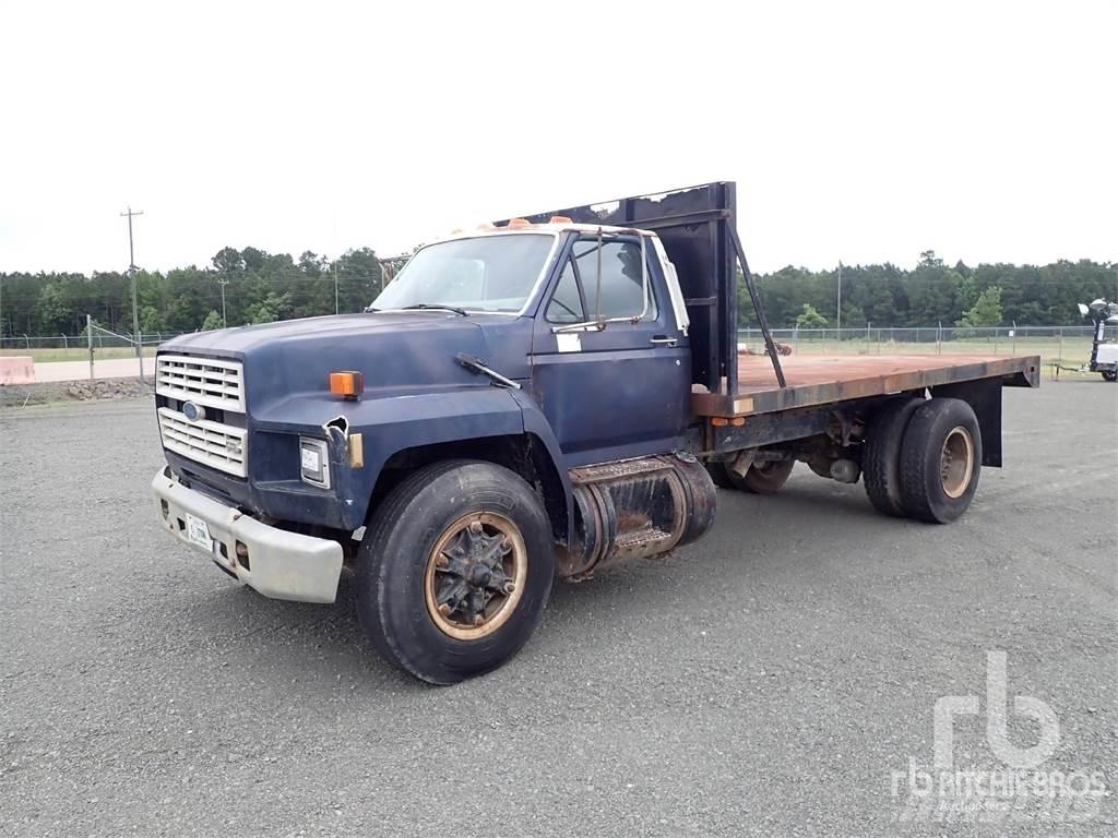 Ford F-800 Camiões estrado/caixa aberta