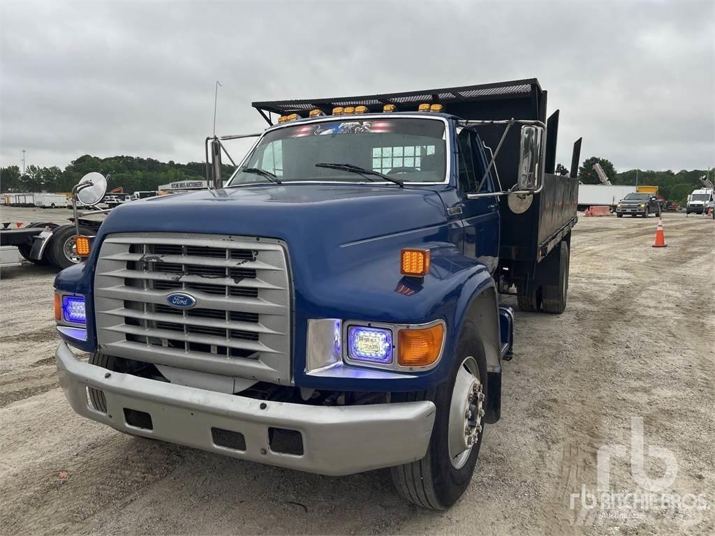Ford F800 Camiões estrado/caixa aberta