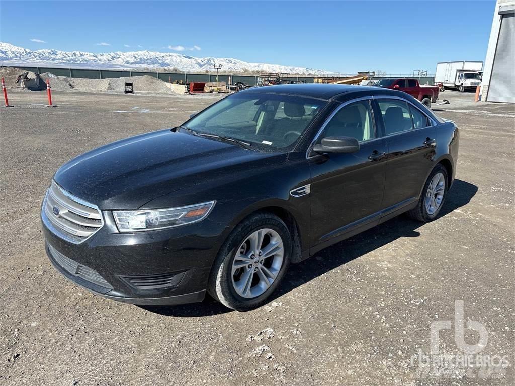 Ford TAURUS Carros Ligeiros