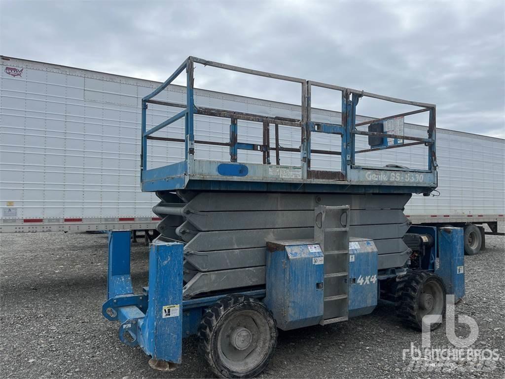 Genie GS-5390 Elevadores de tesoura