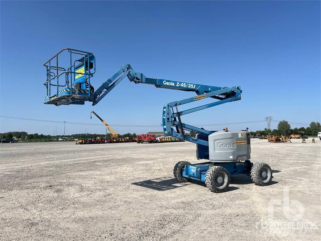 Genie Z-45/25J Elevadores braços articulados