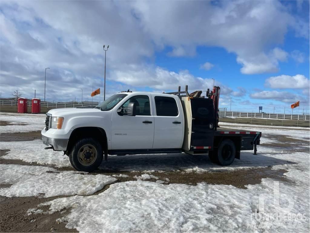 GMC 3500HD Camiões grua