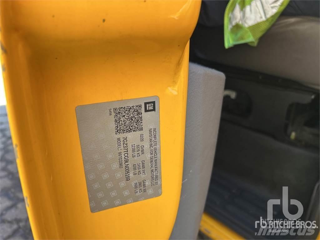 GMC G3500 Carrinhas de caixa fechada