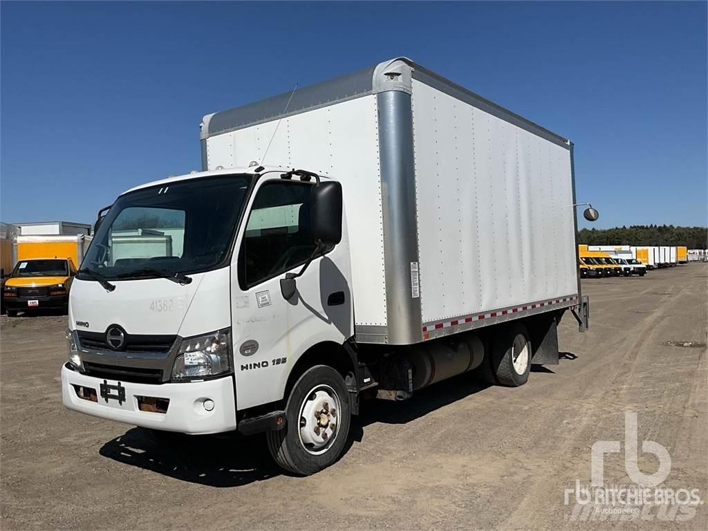 Hino 195 Carrinhas de caixa fechada