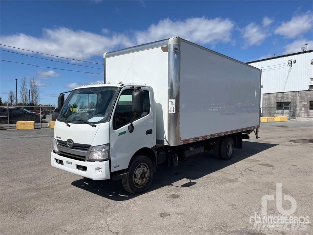 Hino 195 Carrinhas de caixa fechada