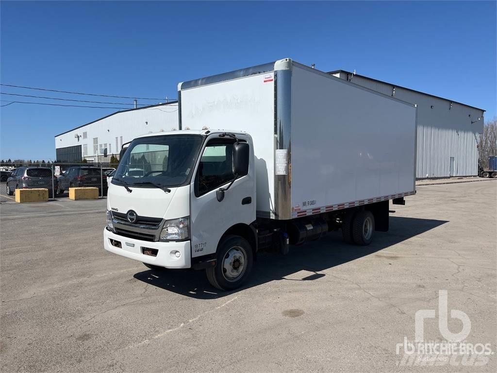 Hino 195 Carrinhas de caixa fechada