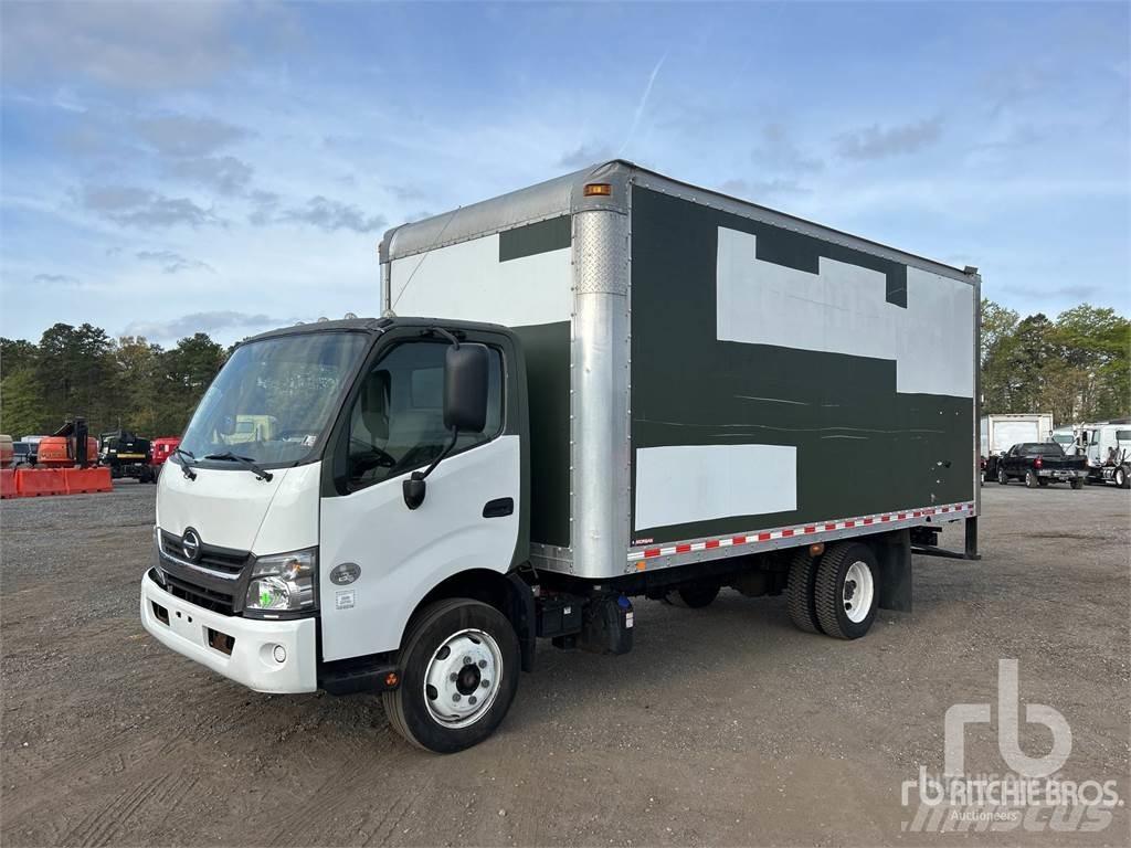 Hino 195 Carrinhas de caixa fechada