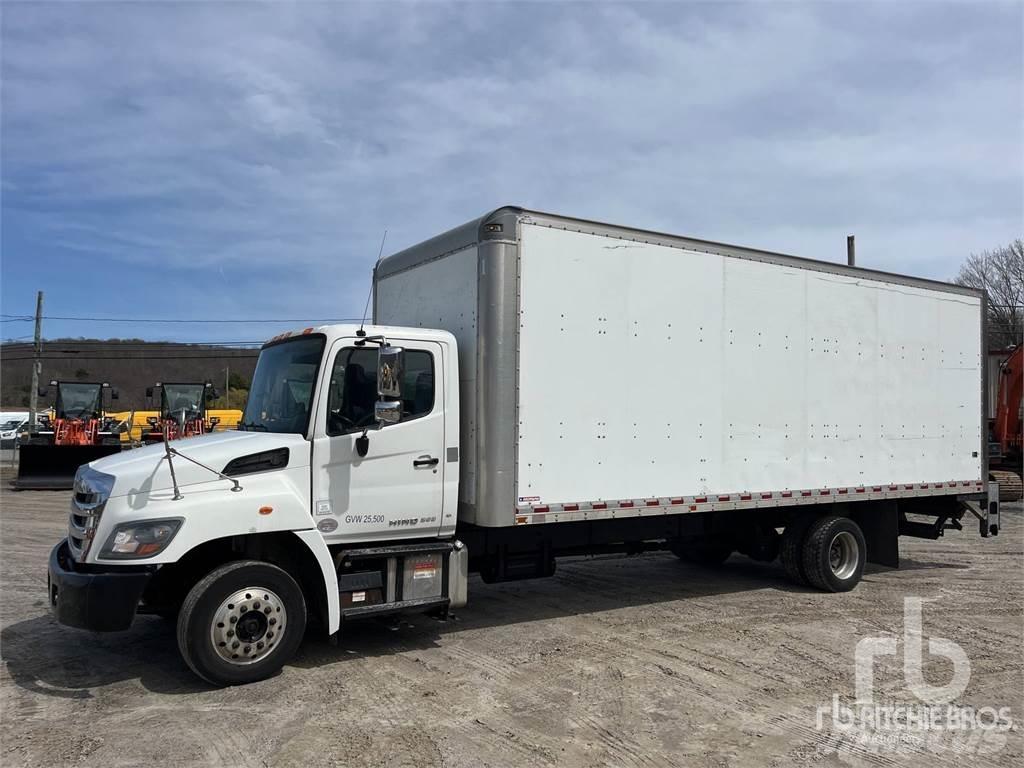 Hino 258LP Carrinhas de caixa fechada