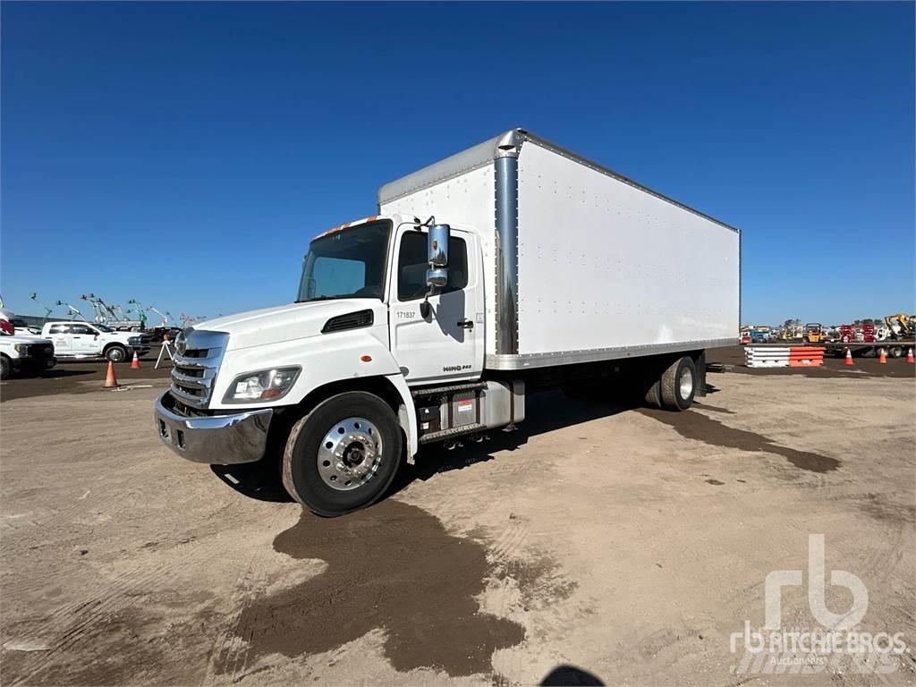 Hino 268 Carrinhas de caixa fechada