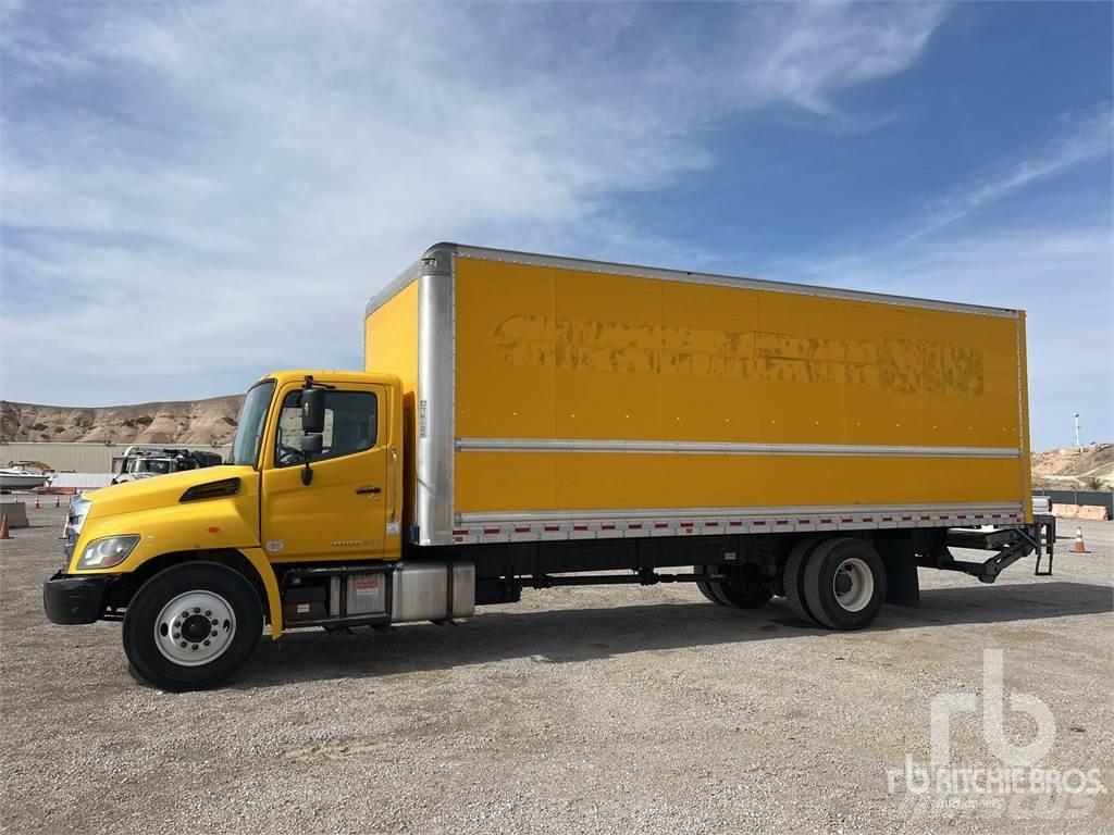 Hino 268 Carrinhas de caixa fechada