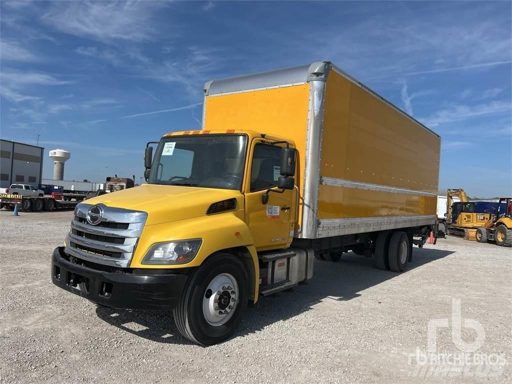 Hino 268 Carrinhas de caixa fechada