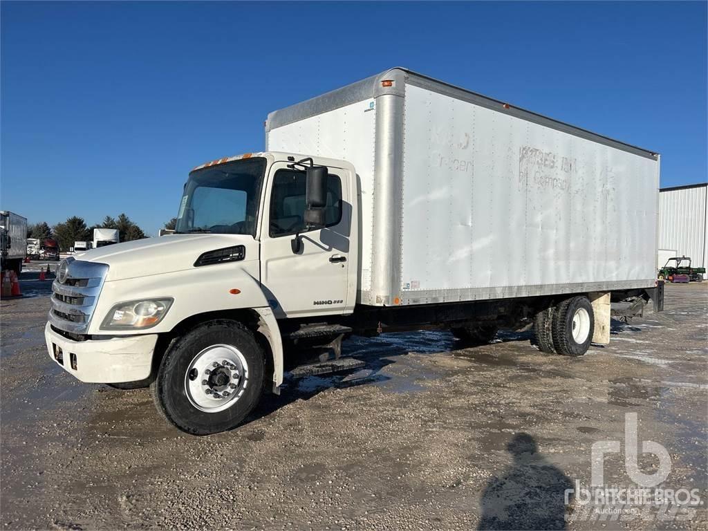 Hino 268 Carrinhas de caixa fechada