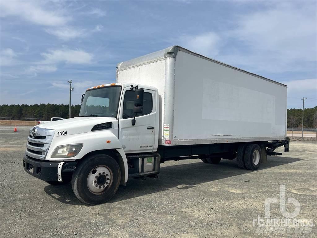 Hino 268 Carrinhas de caixa fechada