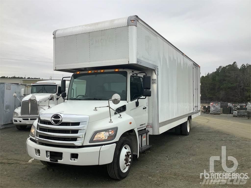 Hino 268 Carrinhas de caixa fechada