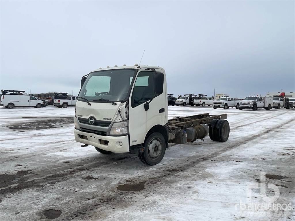 Hino XJC720 Camiões de chassis e cabine