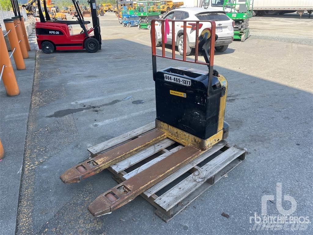 Hyster W40DZ Racks para paletes