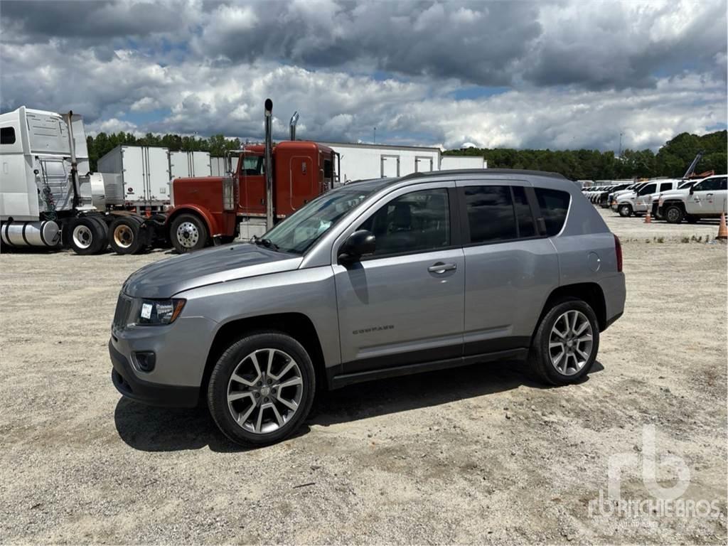 Jeep COMPASS Pick up de caixa aberta