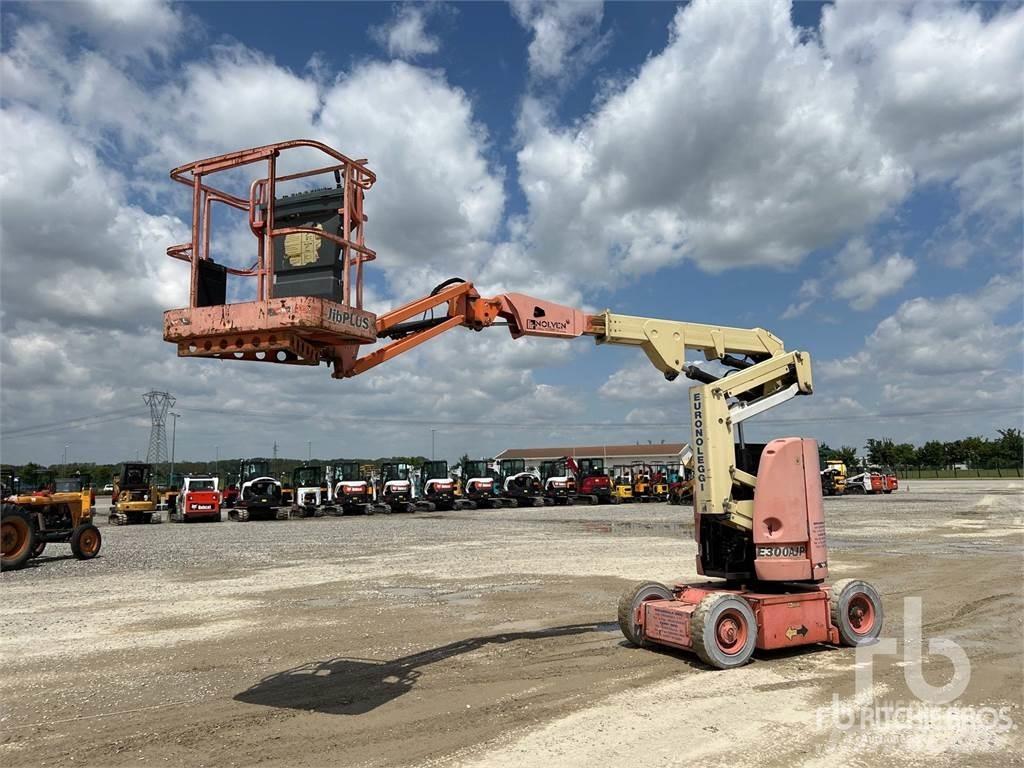 JLG E300AJP Guinchos elevação, guinchos e elevadores materiais